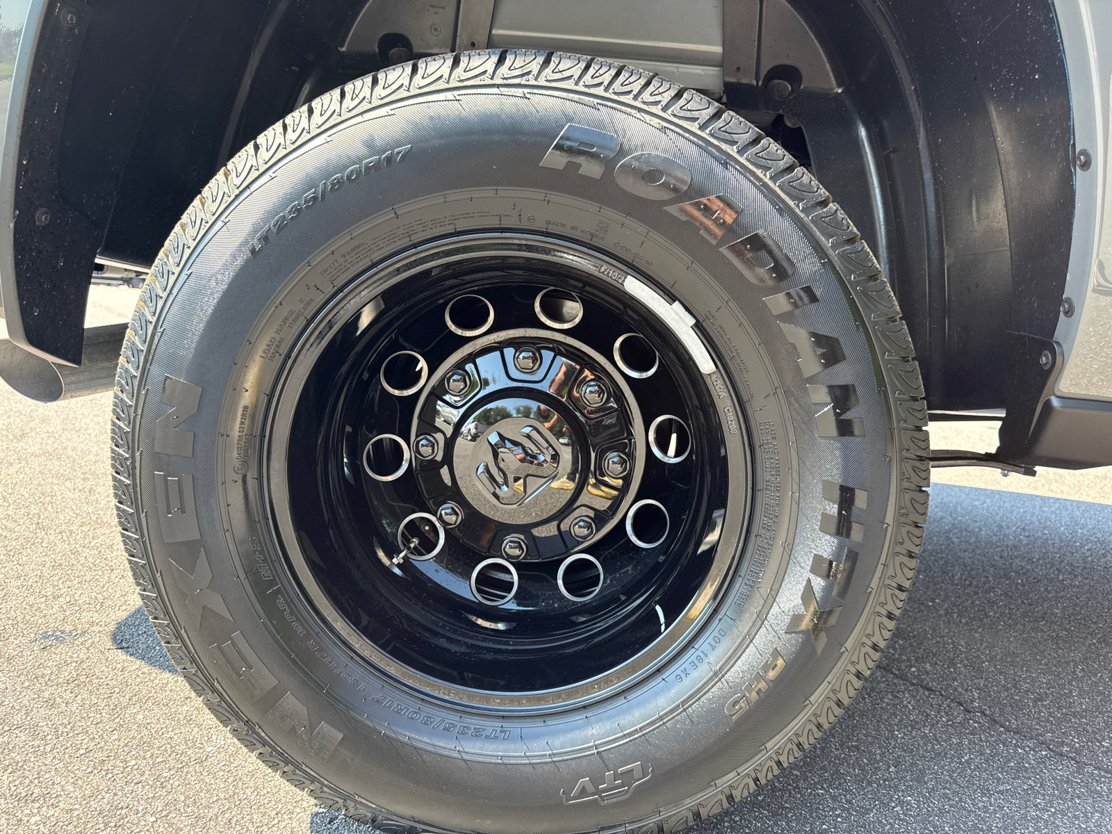 New 2026 RAM 3500 Big Horn AWD/4WD image 19