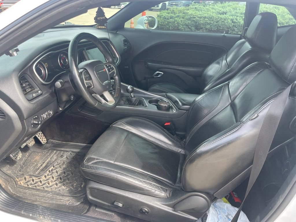 Used 2016 Dodge Challenger R/T Plus RWD image 7