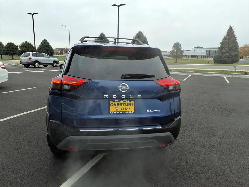 Used 2021 Nissan Rogue SL w/ Premium Package image 7