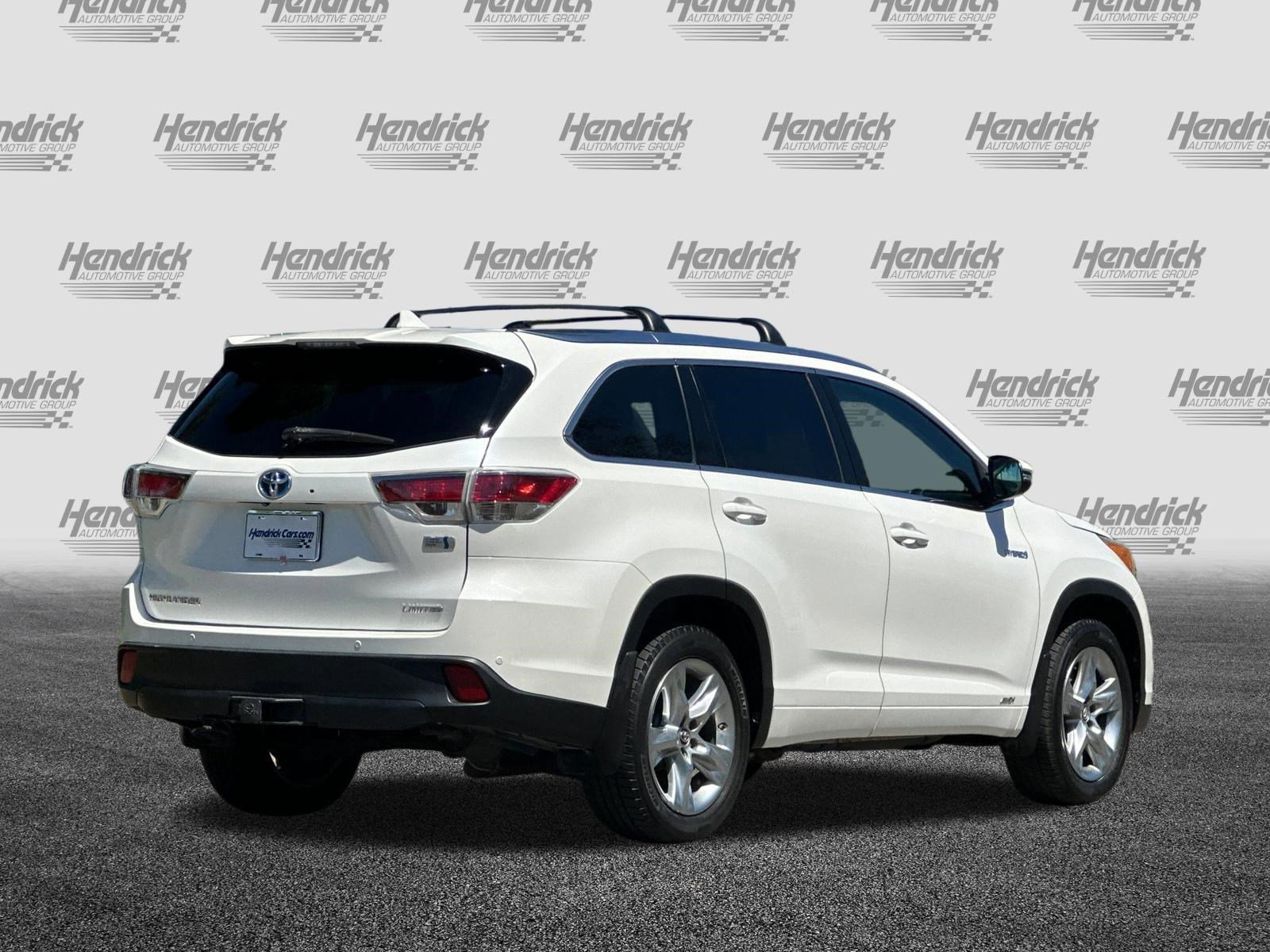Used 2016 Toyota Highlander Limited Platinum image 5