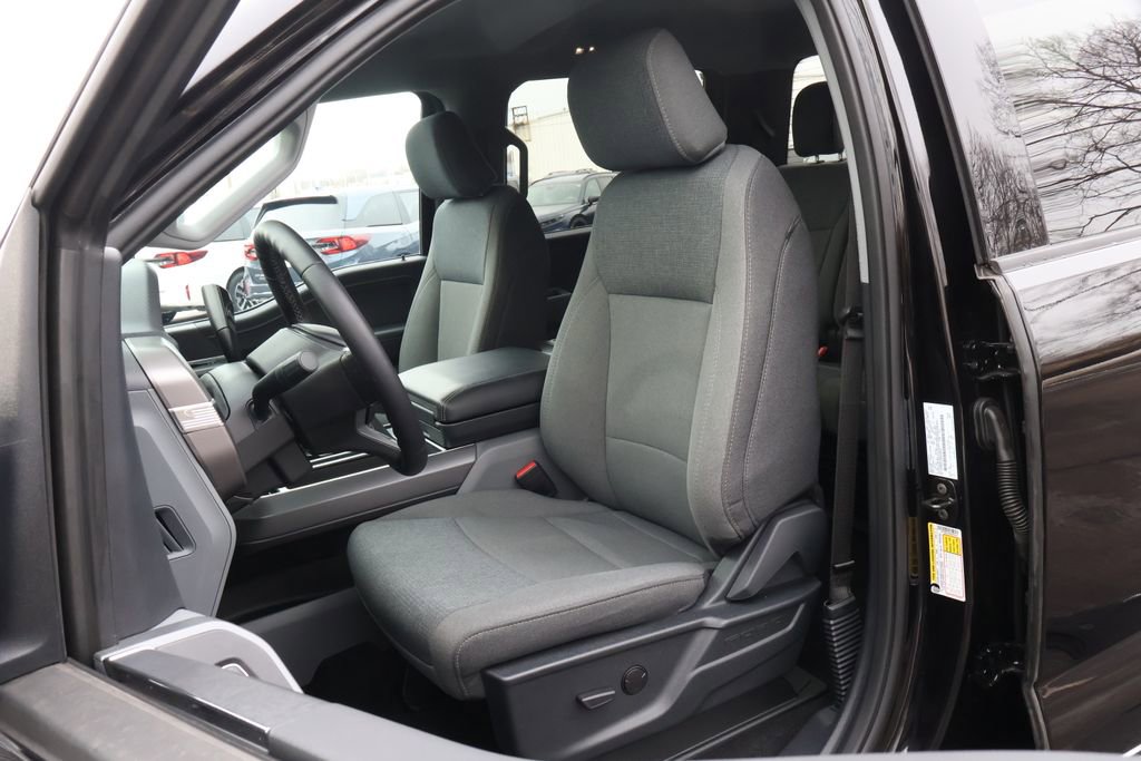 Used 2024 Ford F150 XLT w/ Mobile Office Package image 29