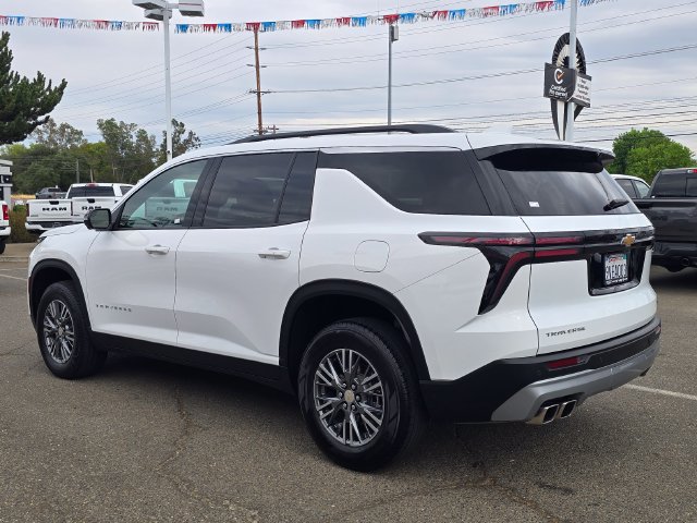 Used 2024 Chevrolet Traverse LT FWD image 6