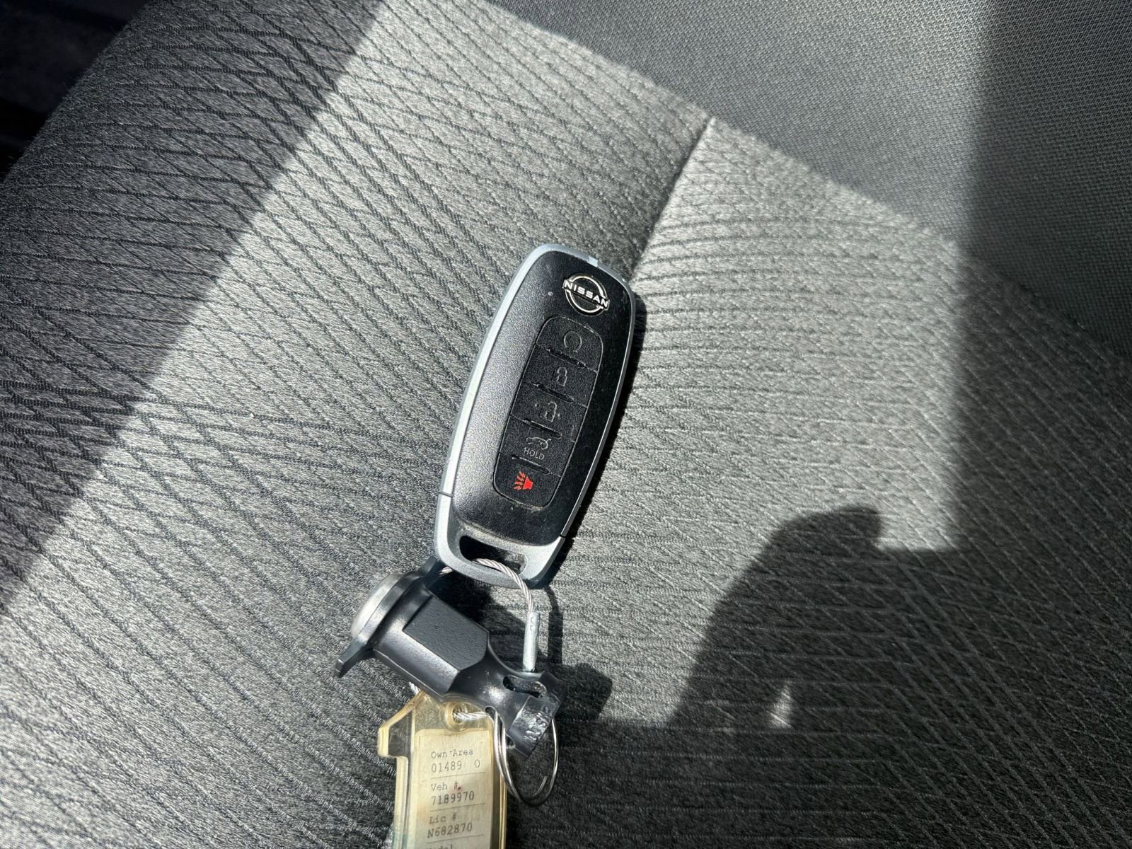 Used 2025 Nissan Rogue SV FWD image 21