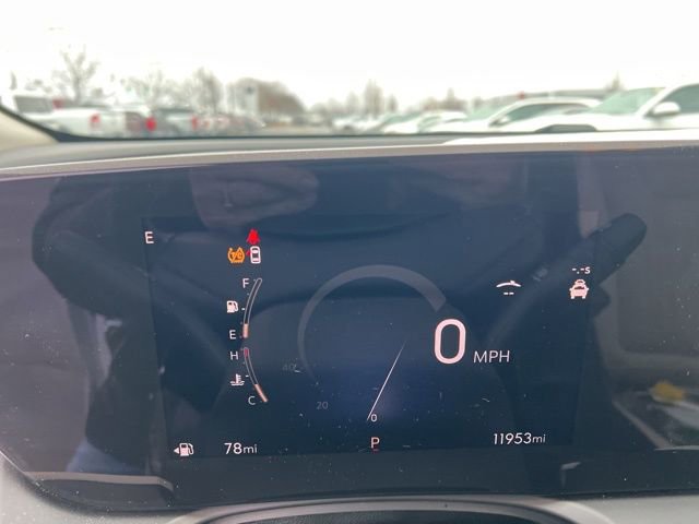 Used 2024 Buick Encore GX Avenir w/ Avenir Technology Package image 11