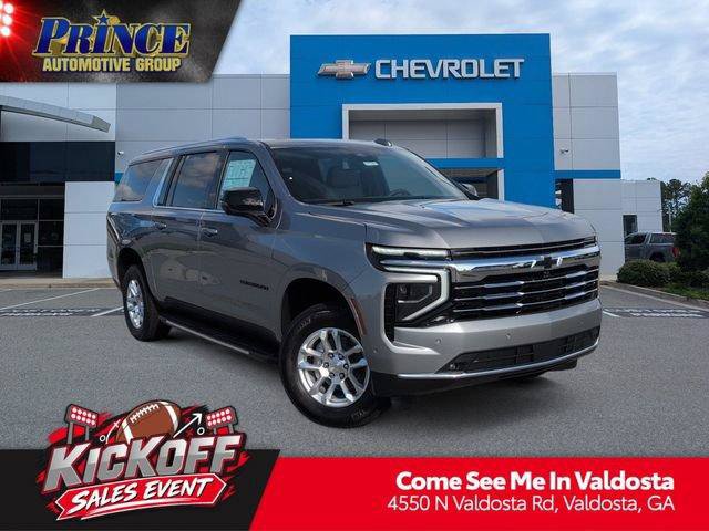 New 2026 Chevrolet Suburban LT w/ Comfort Package