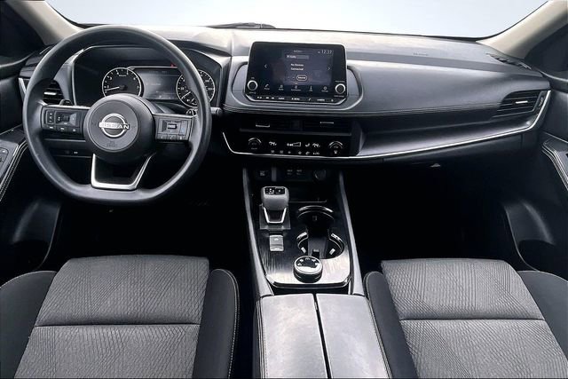 Used 2024 Nissan Rogue SV image 8