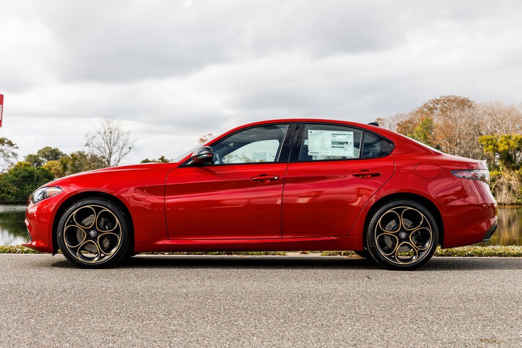 New 2025 Alfa Romeo Giulia AWD w/ Driving Assist Package image 6