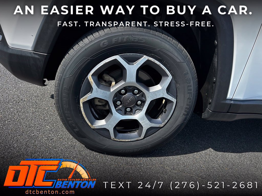 Used 2022 Jeep Compass Trailhawk w/ Trailer Tow Group AWD/4WD image 31