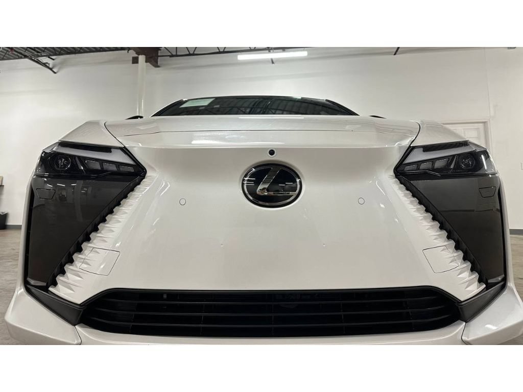 Used 2024 Lexus RZ 450e Premium w/ Technology Package AWD/4WD image 3