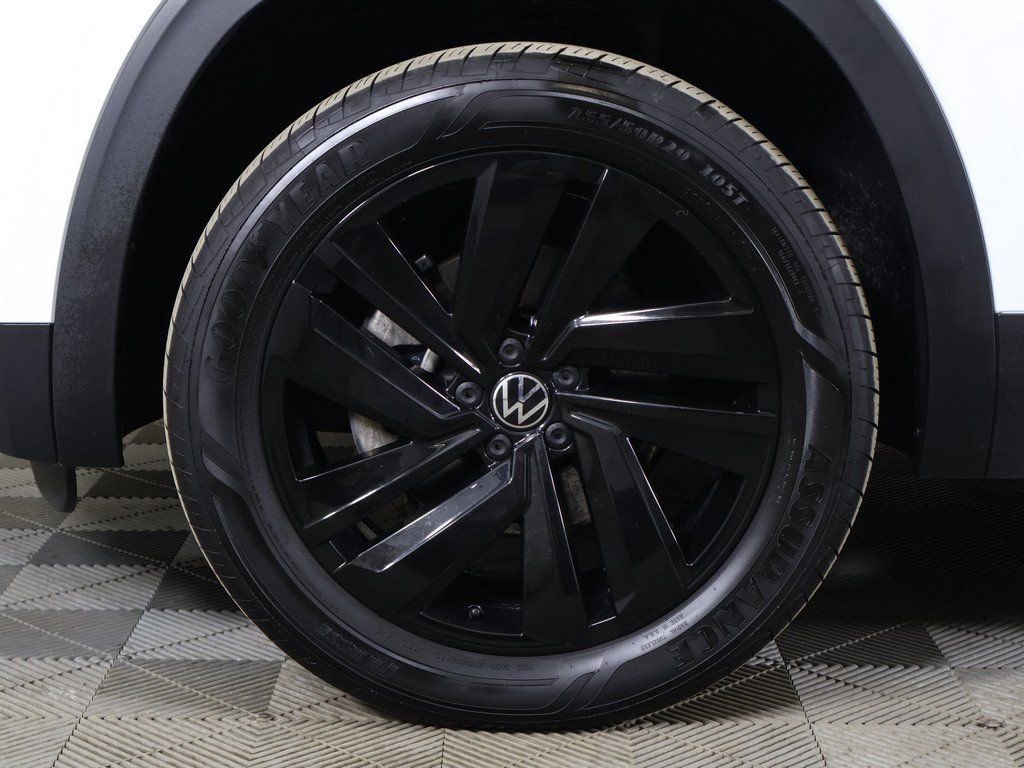 Used 2022 Volkswagen Atlas Cross Sport SE image 21