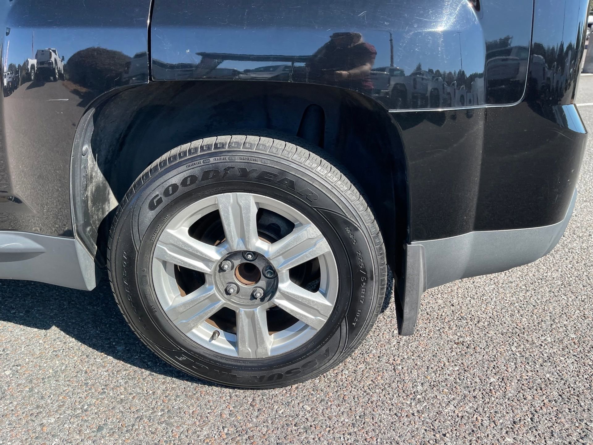 Used 2015 GMC Terrain SLE w/ LPO, Protection Package image 9