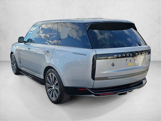 Certified 2023 Land Rover Range Rover SE image 7