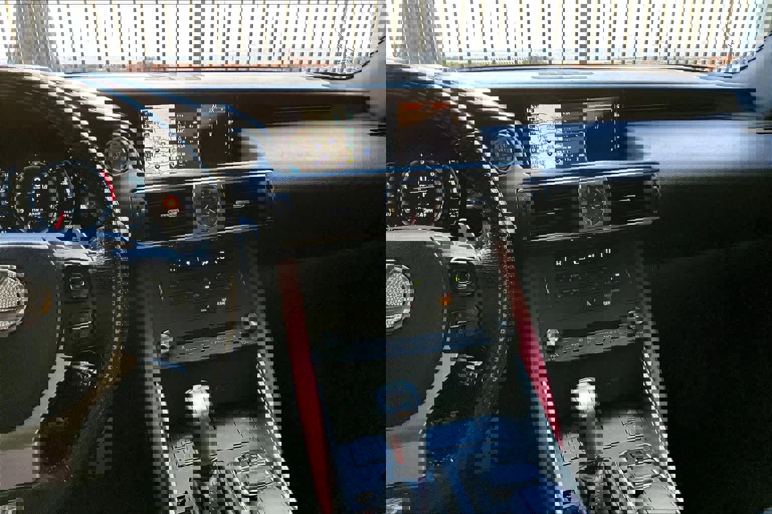 Used 2019 Lexus IS 300 F Sport image 6