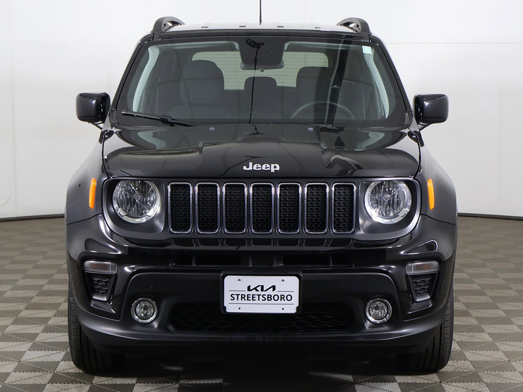 Used 2019 Jeep Renegade Latitude AWD/4WD image 8