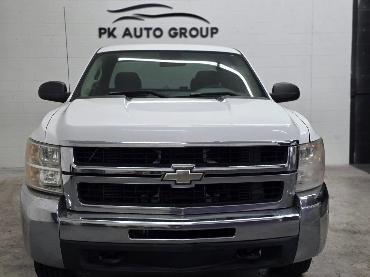 Used 2008 Chevrolet Silverado 2500 W/T image 3