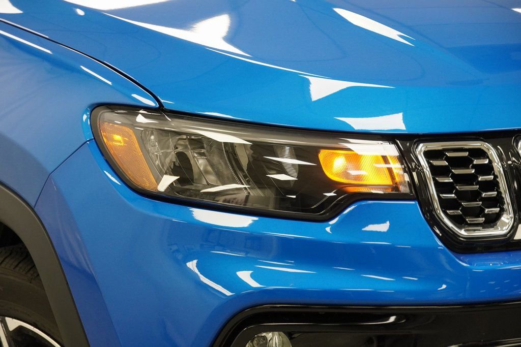 New 2026 Jeep Compass Limited image 5