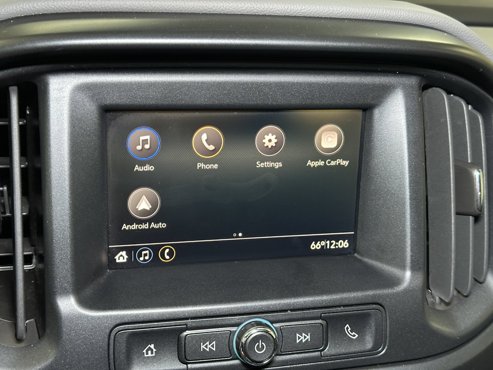 Used 2022 Chevrolet Colorado W/T AWD/4WD image 32