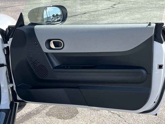 Used 2025 MINI Cooper S FWD image 19