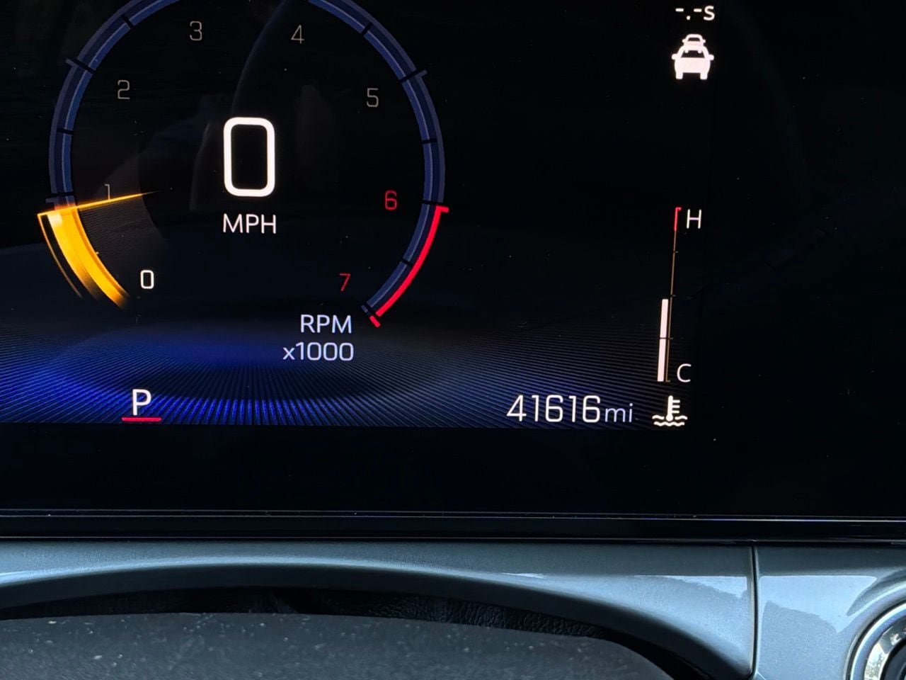 Used 2025 Chevrolet Trax LT FWD image 41