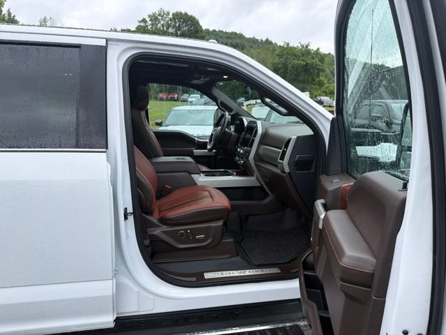Used 2022 Ford F350 King Ranch w/ Chrome Package AWD/4WD image 41