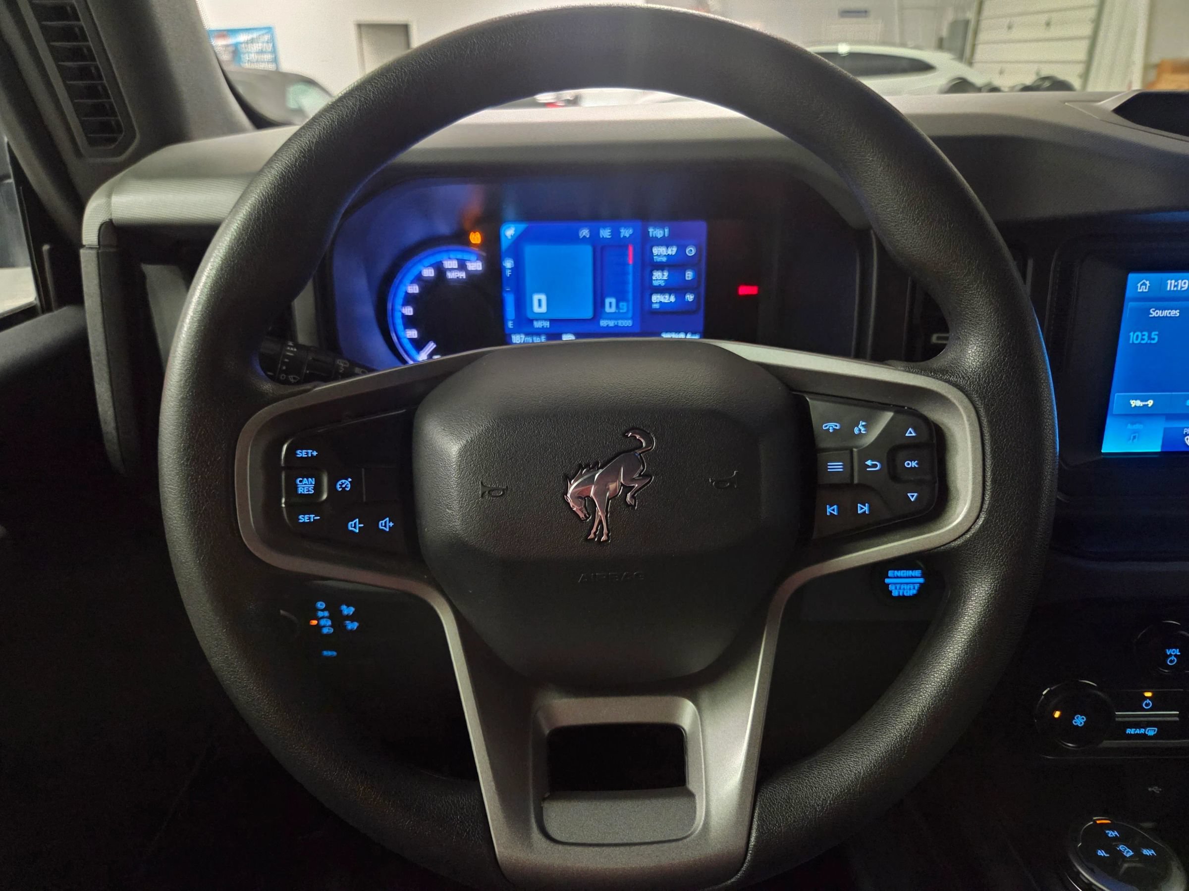 Used 2021 Ford Bronco 2-Door AWD/4WD image 17