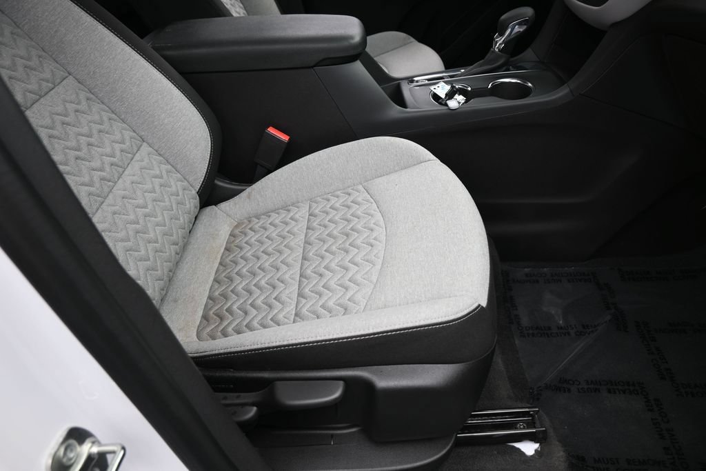 Used 2024 Chevrolet Equinox LS w/ Driver Confidence II Package FWD image 38