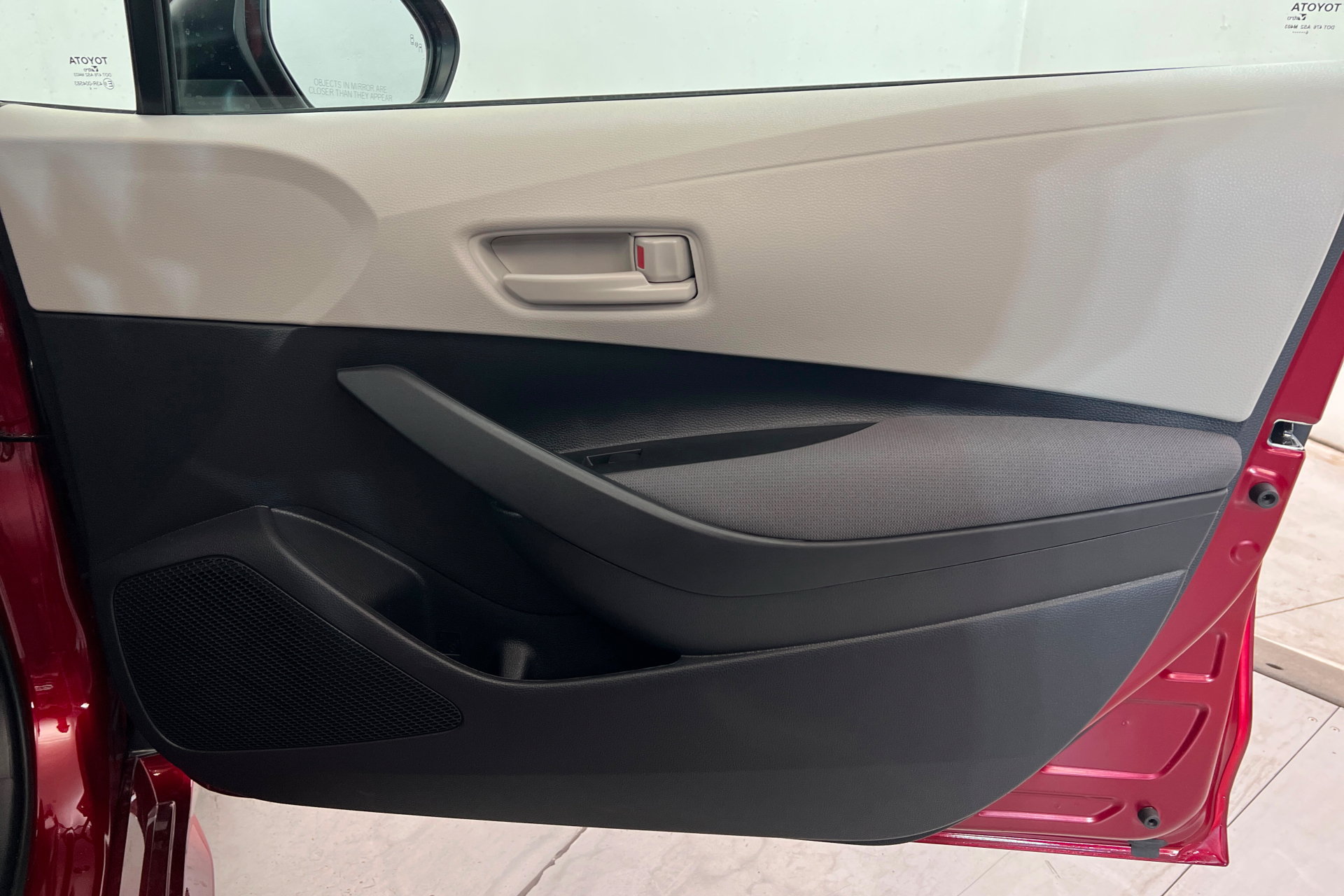 New 2026 Toyota Corolla LE FWD image 22