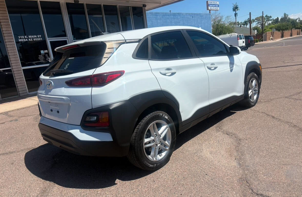 Used 2021 Hyundai Kona SE w/ Cargo Package FWD image 7