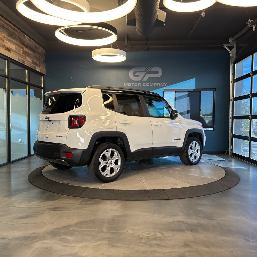 Used 2022 Jeep Renegade Limited AWD/4WD image 3