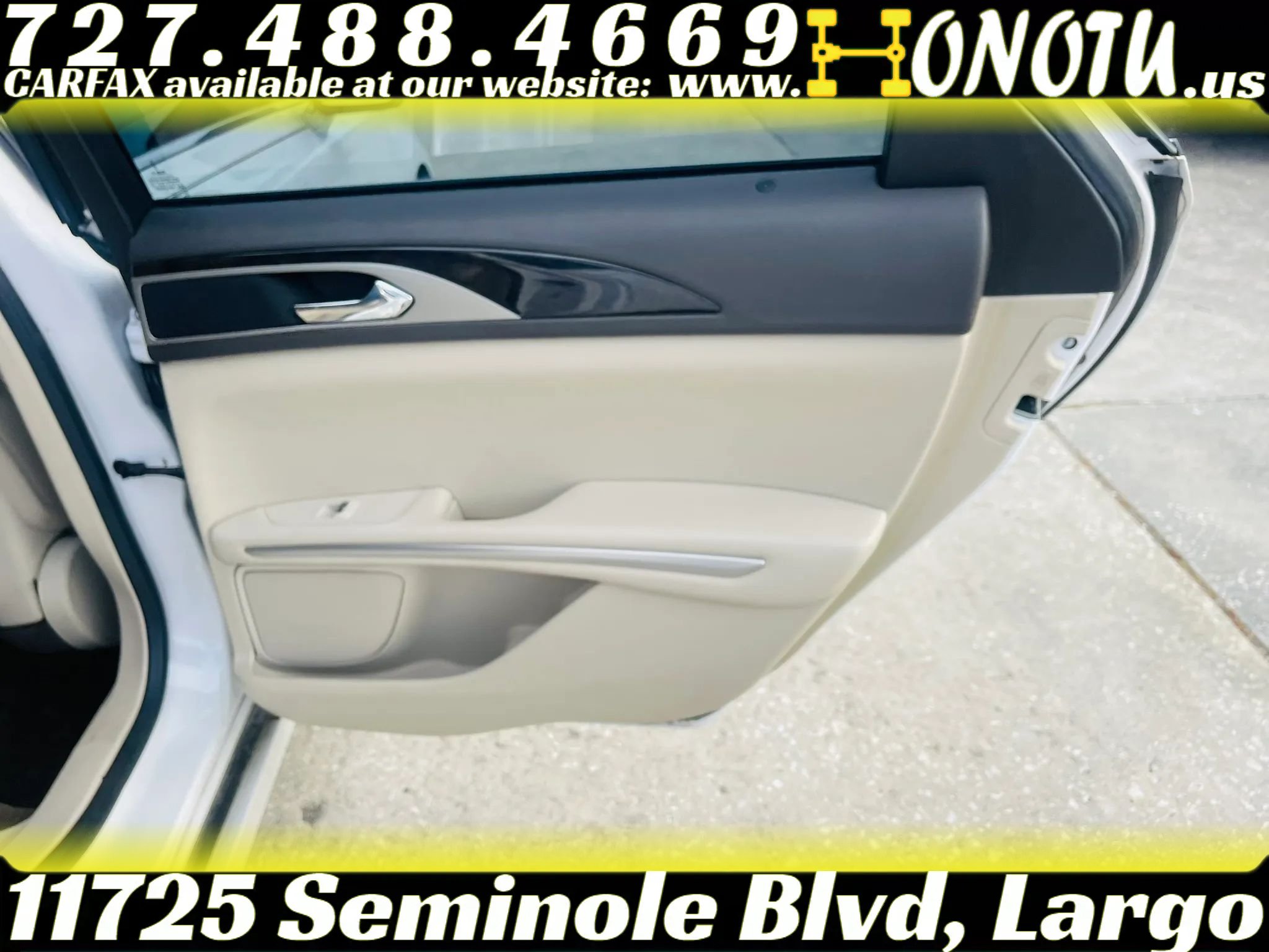 Used 2016 Lincoln MKZ FWD image 17