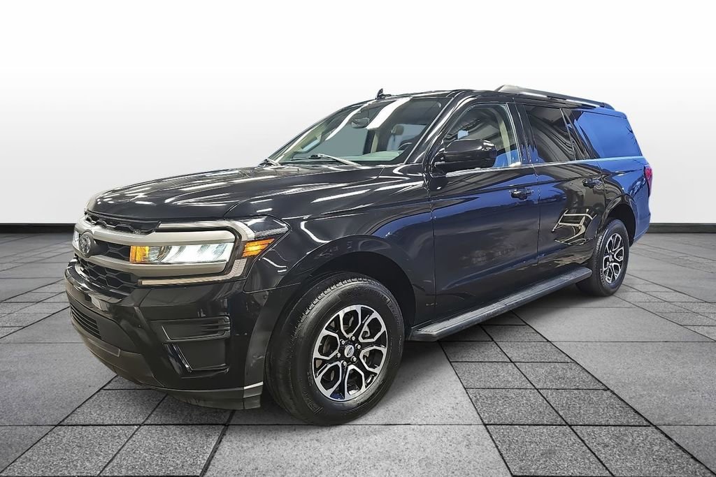 Used 2024 Ford Expedition Max XLT image 1
