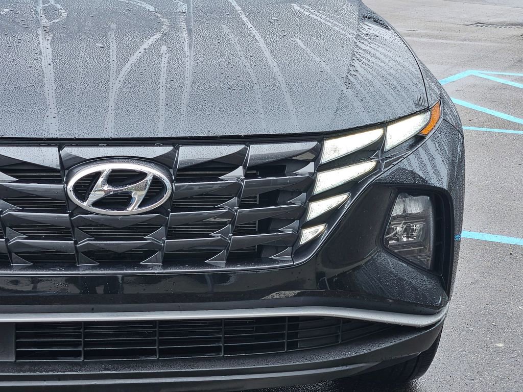 Certified 2023 Hyundai Tucson SE FWD image 9