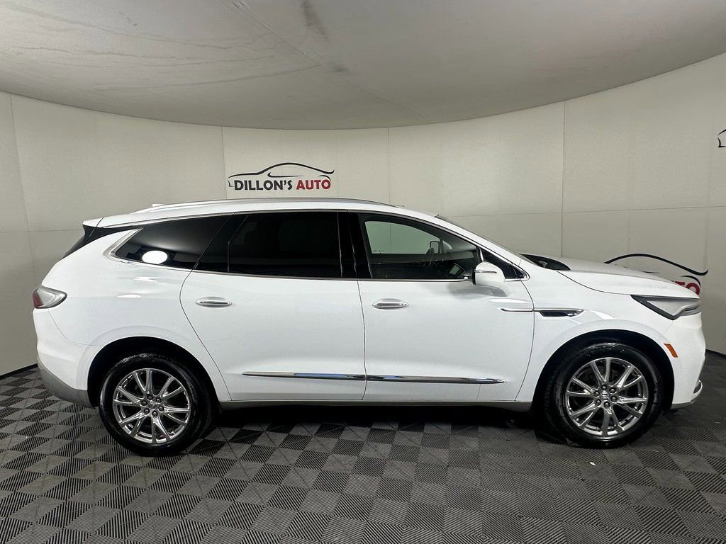 Used 2023 Buick Enclave Essence w/ Experience Buick Package AWD/4WD image 11