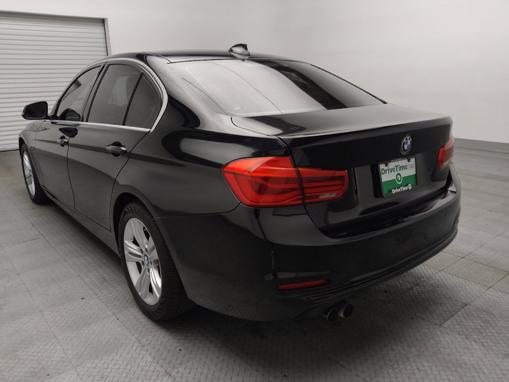 Used 2017 BMW 330i Sedan RWD image 5