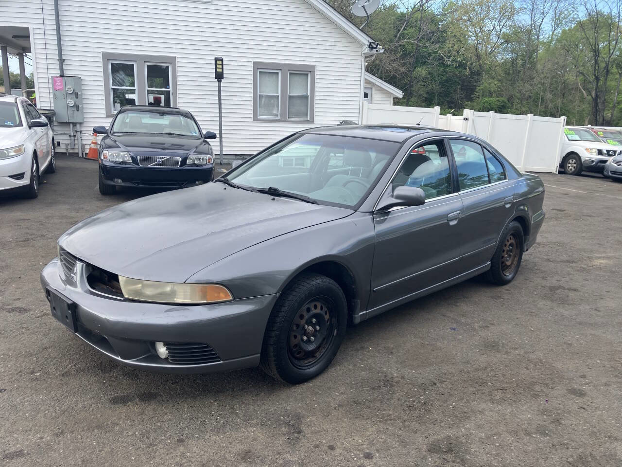 Used 2003 Mitsubishi Galant ES image 3
