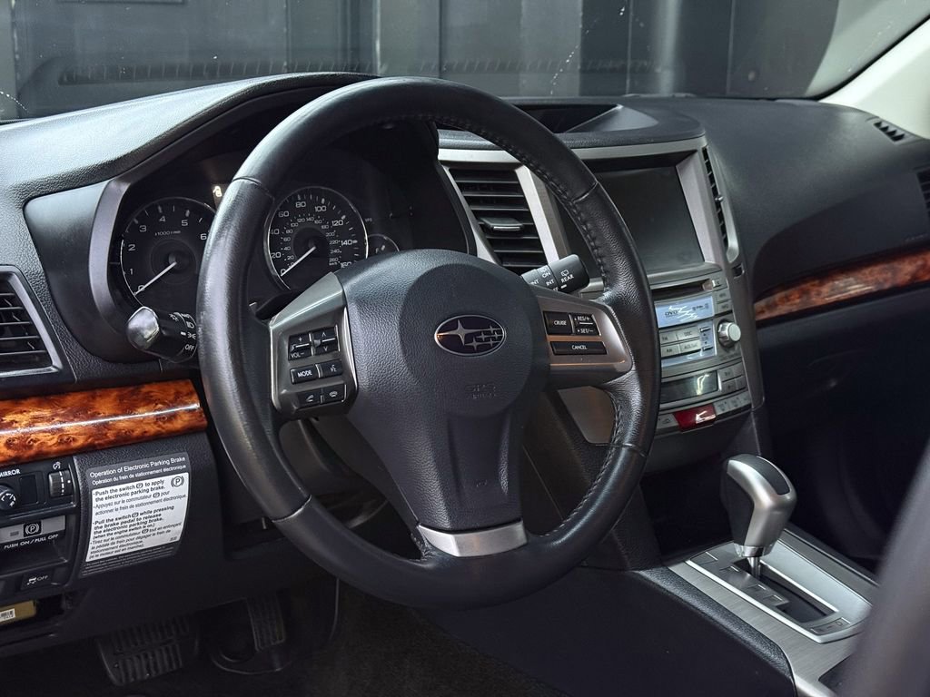 Used 2012 Subaru Outback 3.6R Limited image 15