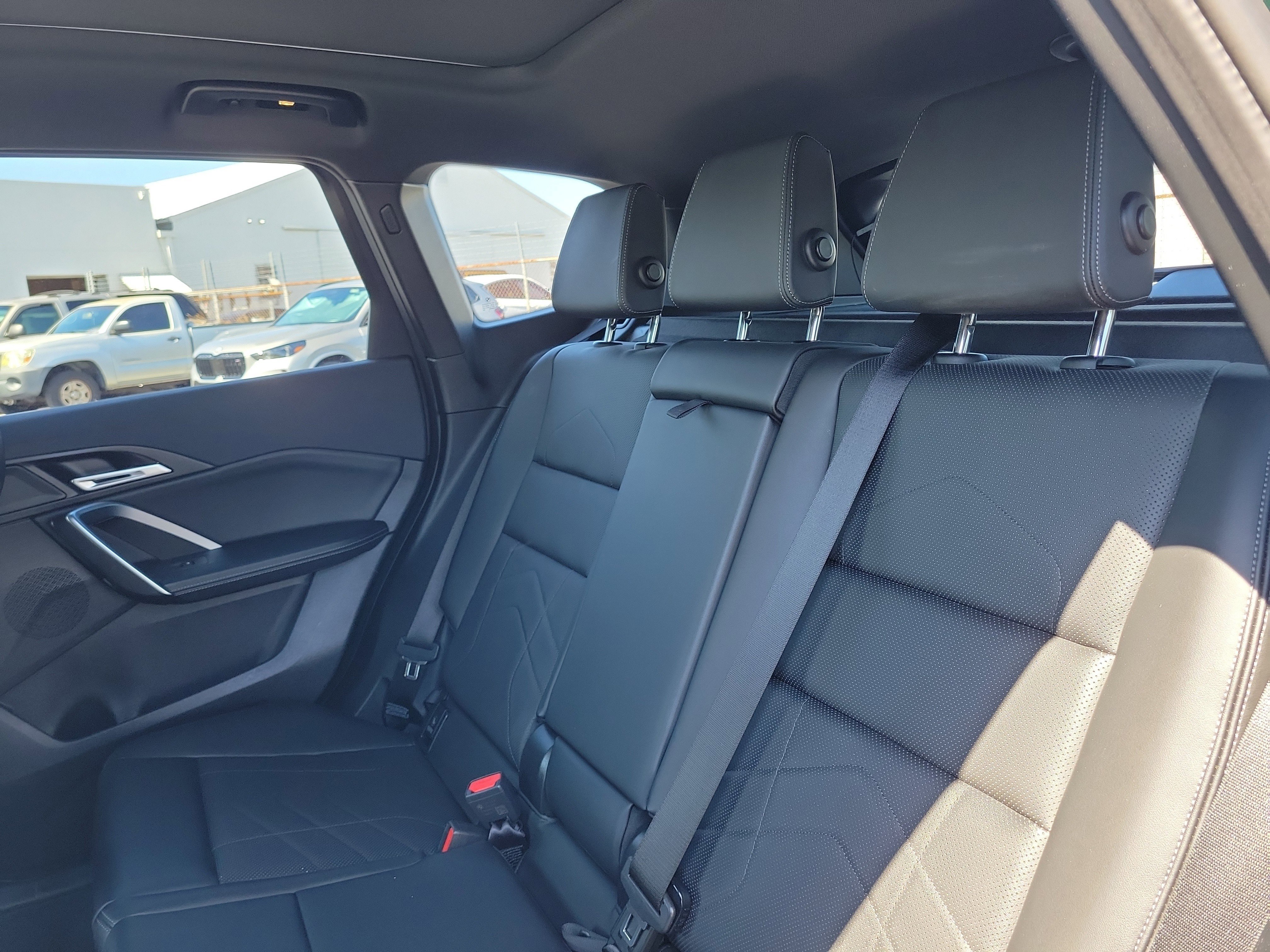 Used 2025 BMW X1 xDrive28i AWD/4WD image 11