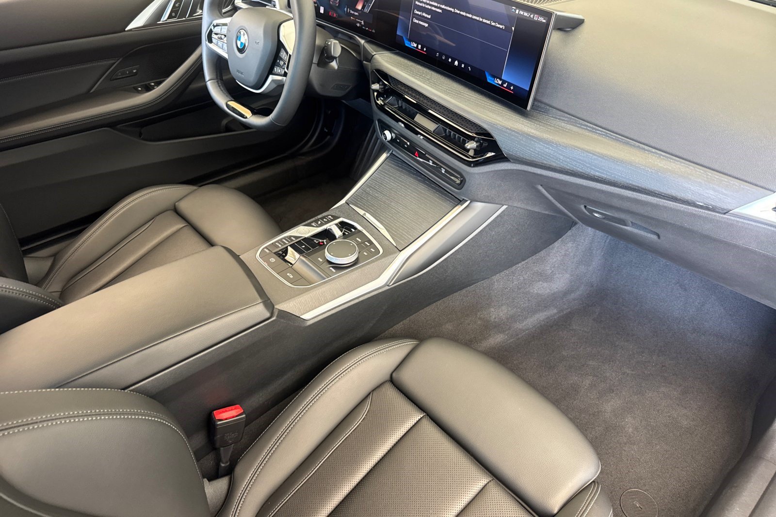 Used 2025 BMW 430i Convertible w/ Convenience Package RWD image 33