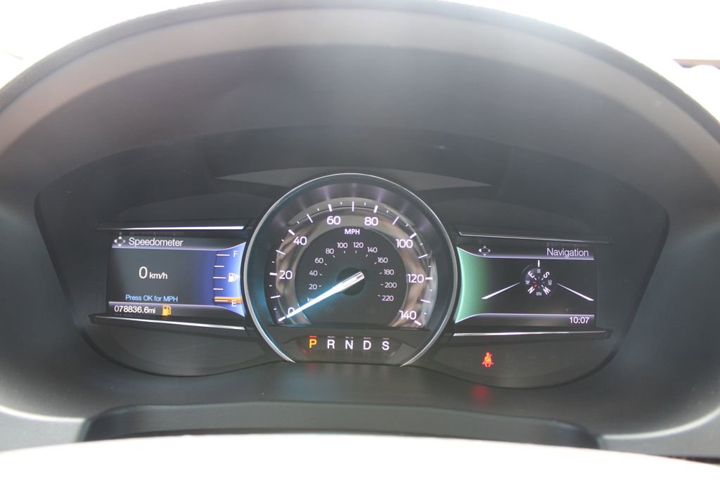 Used 2017 Ford Explorer Limited w/ Equipment Group 301A FWD image 37