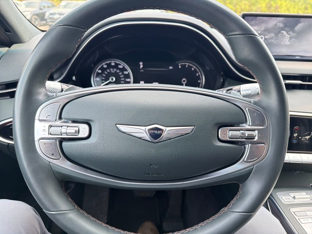 Used 2023 Genesis GV70 2.5T w/ Advanced Package image 21