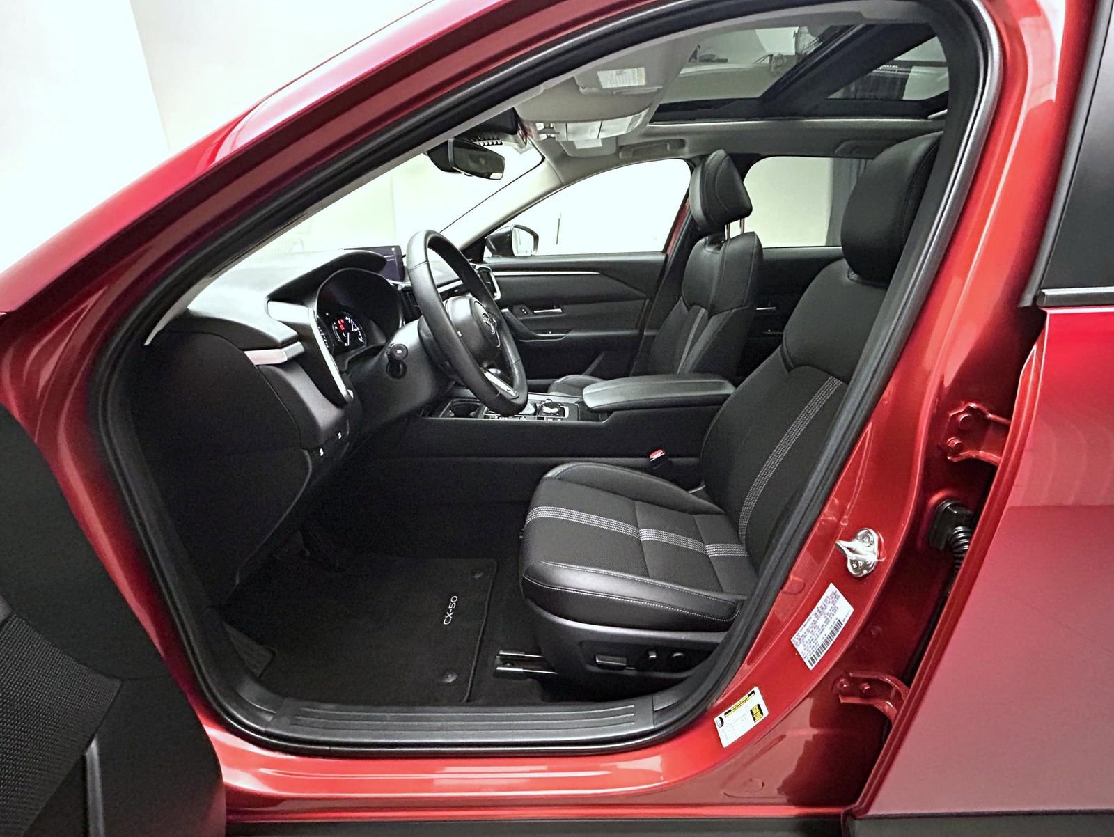Certified 2025 MAZDA CX-50 AWD 2.5 S w/ Premium Package image 11