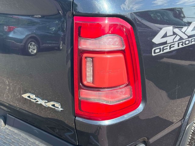Used 2019 RAM 1500 Laramie w/ Off Road Group AWD/4WD image 7