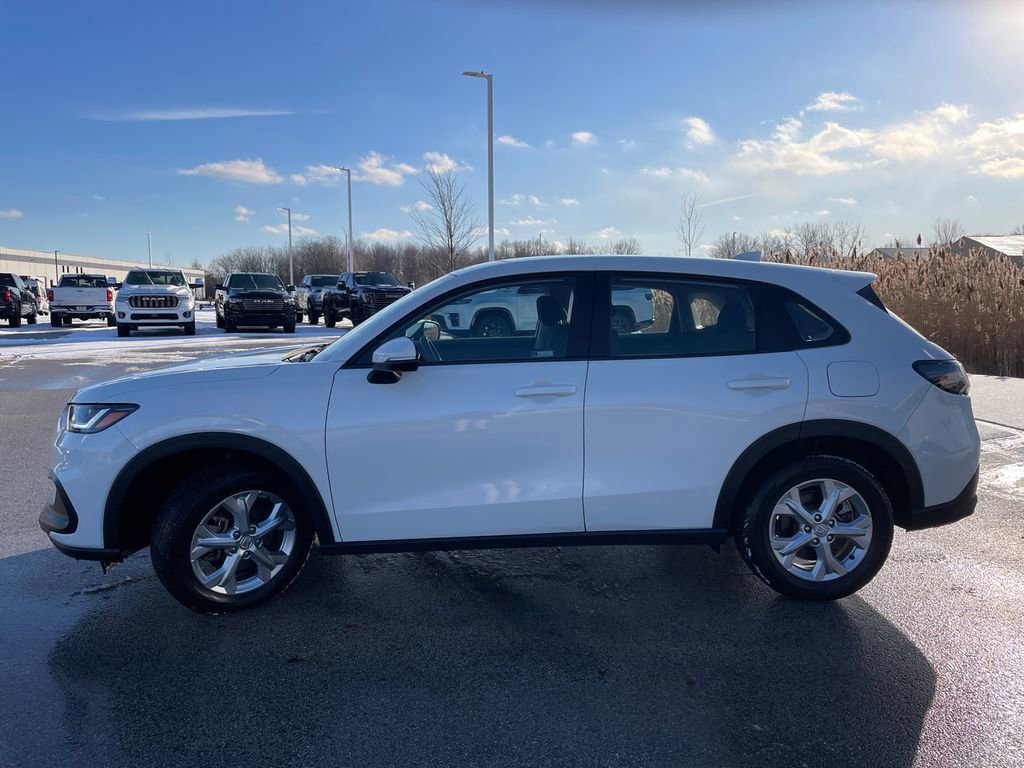 Used 2024 Honda HR-V LX image 8