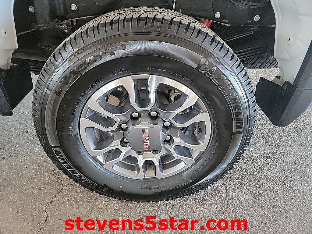 Used 2025 GMC Sierra 3500 Pro w/ Convenience Package AWD/4WD image 11