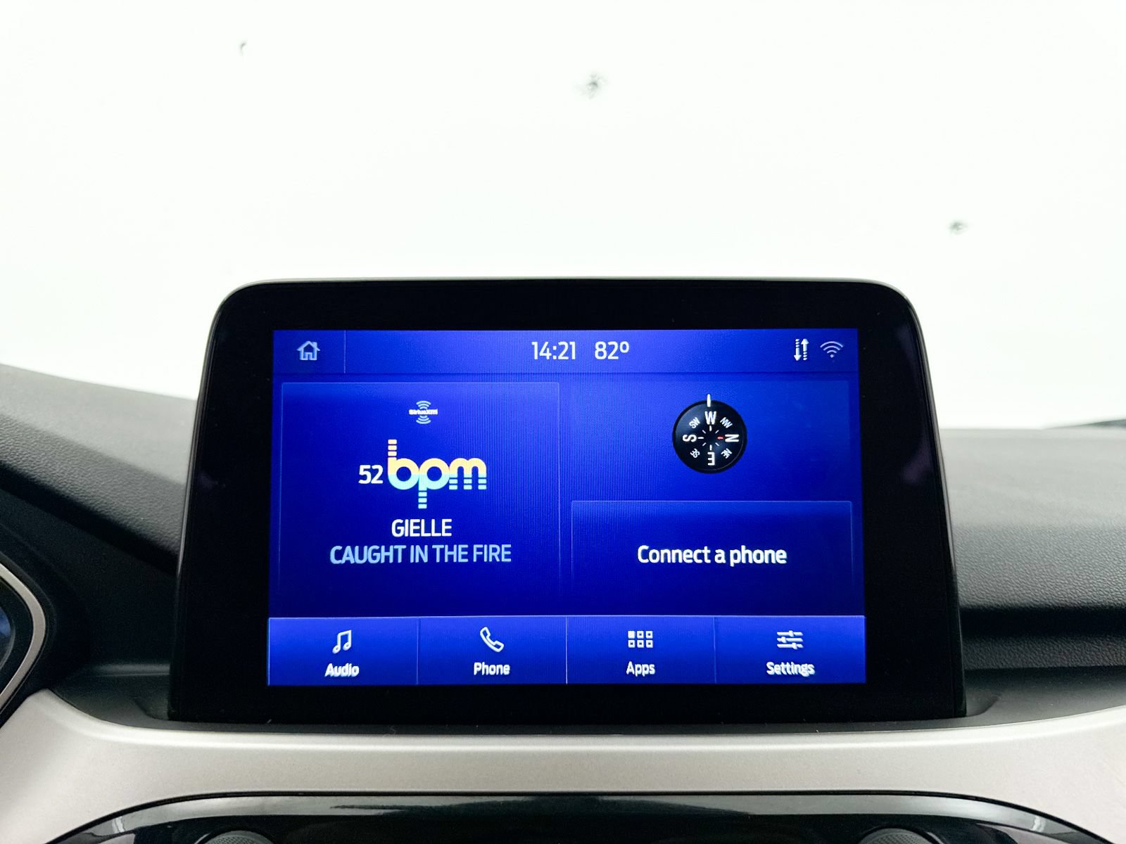 Used 2021 Ford Escape SE FWD image 16