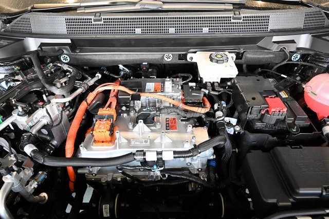 New 2026 Chevrolet Equinox EV LT image 27