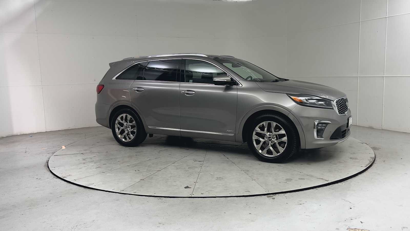 Used 2019 Kia Sorento SX AWD/4WD image 8