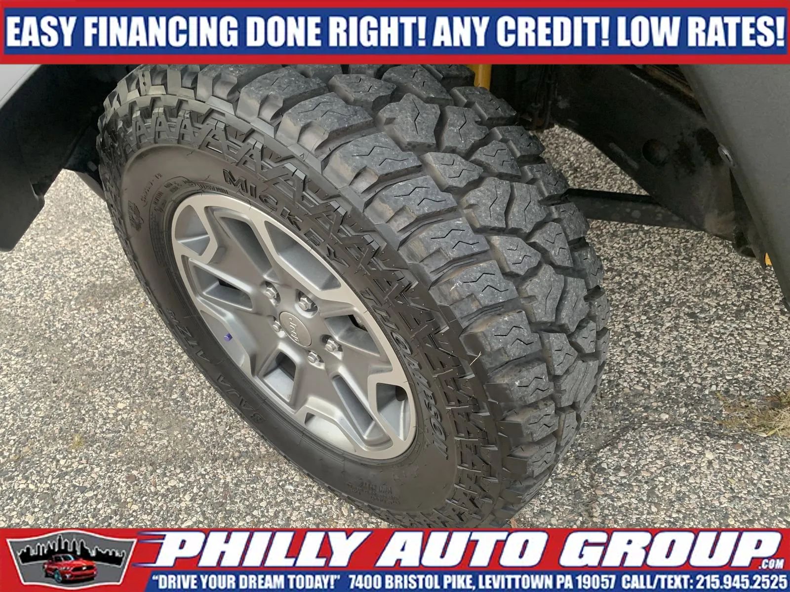 Used 2015 Jeep Wrangler Unlimited Rubicon w/ Max Tow Package image 35