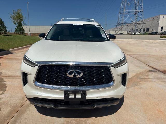 Used 2023 INFINITI QX60 Sensory w/ Vision Package AWD/4WD image 2