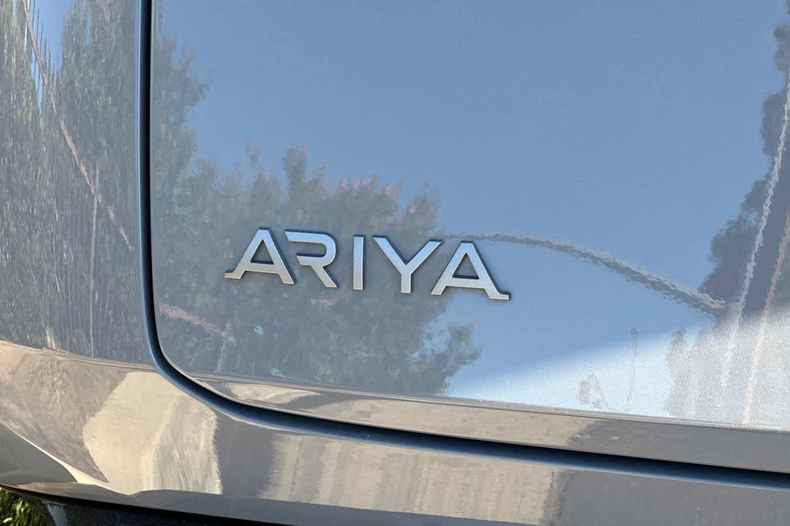 Used 2024 Nissan Ariya FWD image 28